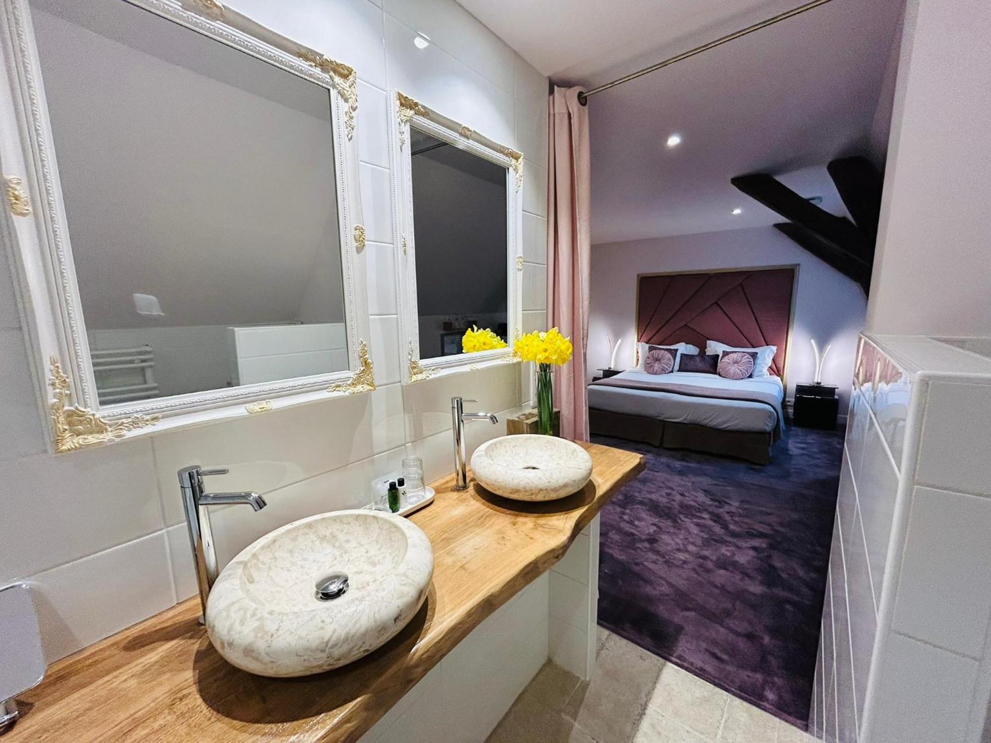 Bed and Breakfast Domaine Pont Juillet Fontaines  Екстер'єр фото